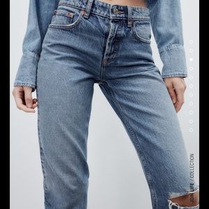 brand new zara straight leg jeans size US 2